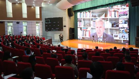 http://www.hfuu.edu.cn/_upload/article/images/a4/15/394e3c1040cca4744454949e9db9/6062924f-5b04-4dd6-9c98-384a59d5d0dd.jpg