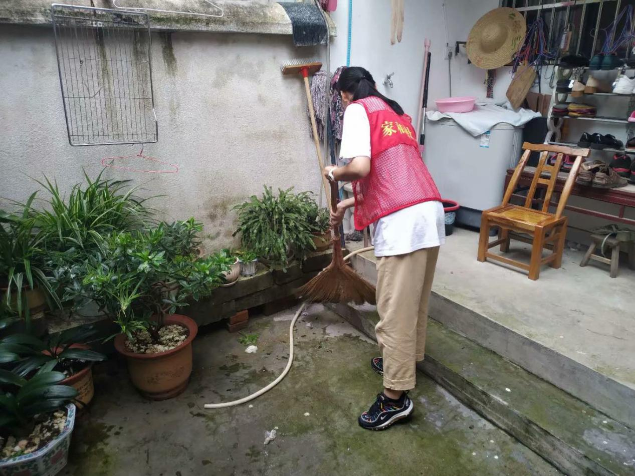 青春之我献祖国"暑期三下乡社会实践序列报道(十六):志愿服务进社区