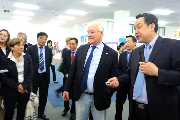 http://www.hfuu.edu.cn/_upload/article/images/15/48/049956e34d90984e8669d765a457/07e215e6-9ffd-4d84-a1d4-af94c8ff083e.jpg
