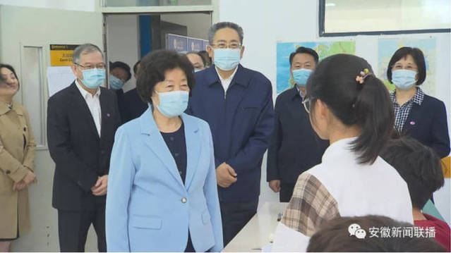 <a href='http://www.hfuu.edu.cn/5a/14/c4153a88596/page.htm' target='_blank' title='孙春兰来校考察调研'>孙春兰来校考察调研</a>