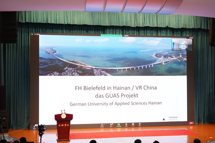 http://www.hfuu.edu.cn/_upload/article/images/83/07/3dee54604d06b06d8b1578202745/78671a1f-e5c3-4ade-8d04-abae22480e80.jpg