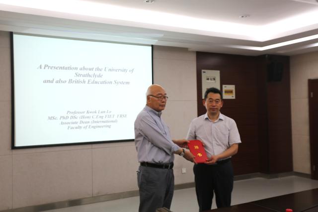 http://www.hfuu.edu.cn/_upload/article/images/1d/11/6cce2ad24639a485199d6c8e70a4/a9cb08f5-3c9f-4f70-8473-a9988945d4ce.jpg